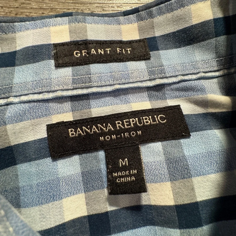 Banana Republic Shirt Mens Medium Blue Plaid Grant Fit 100% Cotton Adult Casual